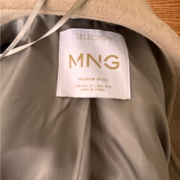 Mango Premium Wool Double Breasted Coat - Picture 6 of 6